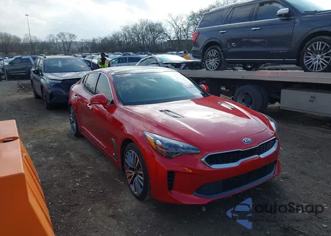 2019 Kia Stinger Premium z USA, uszkodzony, nr VIN KNAE25LA2K6055600